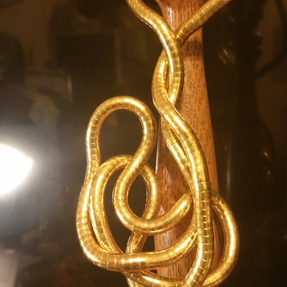 METAL SCRUNCH JEWELRY   BUY 1 GET 1 FREE !!!  MAKE GREAT GIFTS !!! - Picture 6 of 16